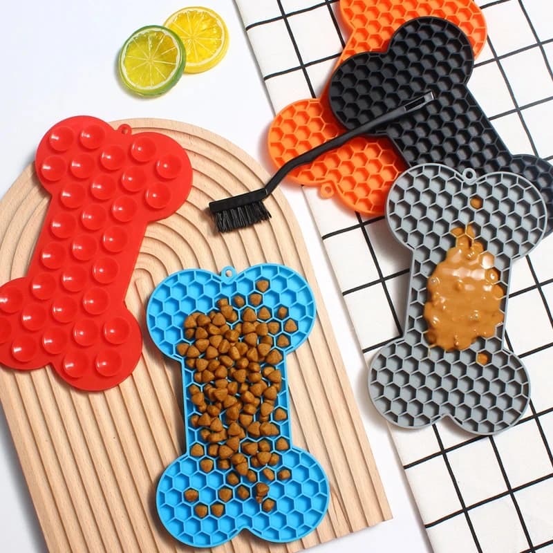 Tappetino in Silicone a Forma di Osso per Cani e Gatti, Ciotola per Alimentazione Lenta con Burro di Arachidi, Accessorio per Mangiare