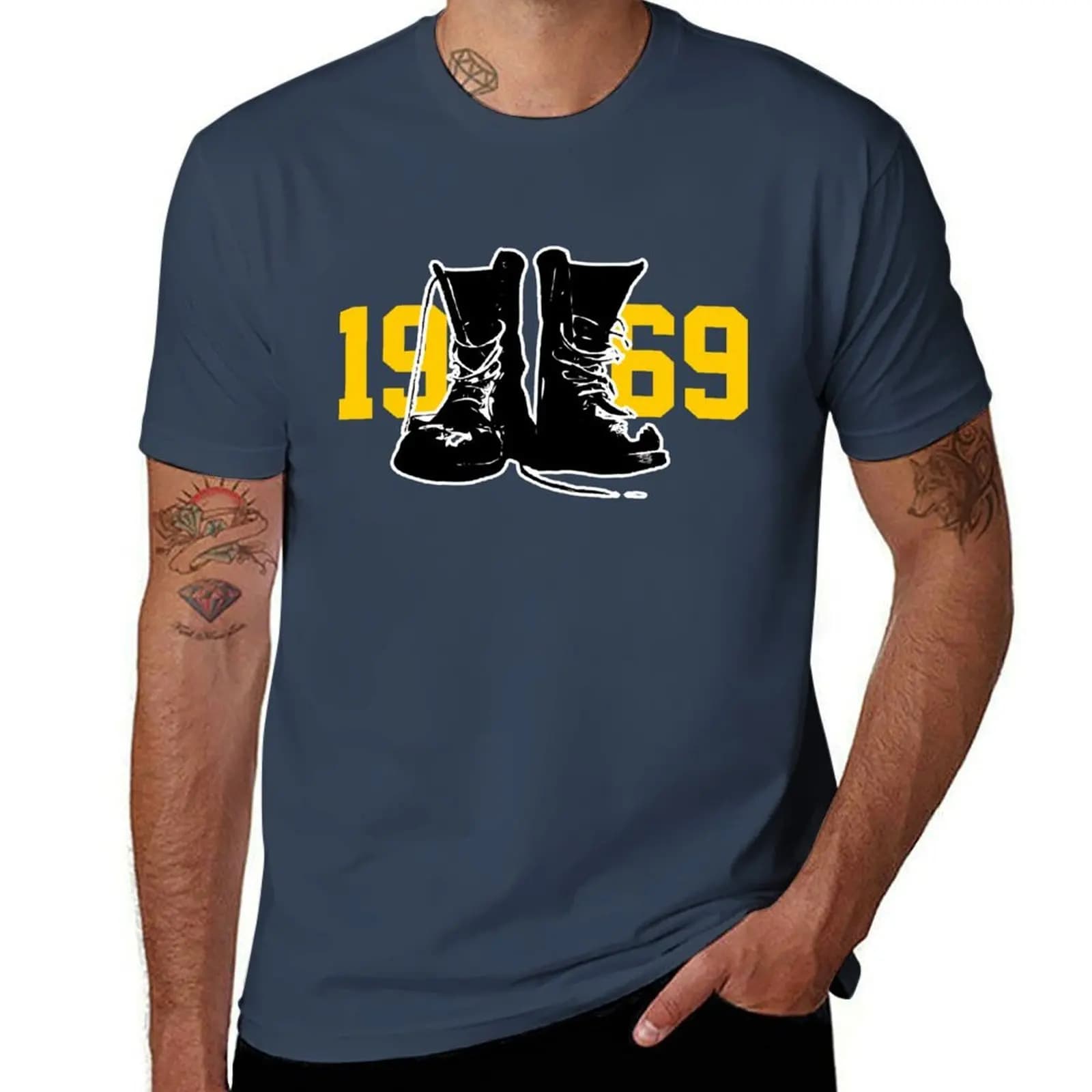 1969 - T-shirt BOOTS con stampa di lettere alla moda