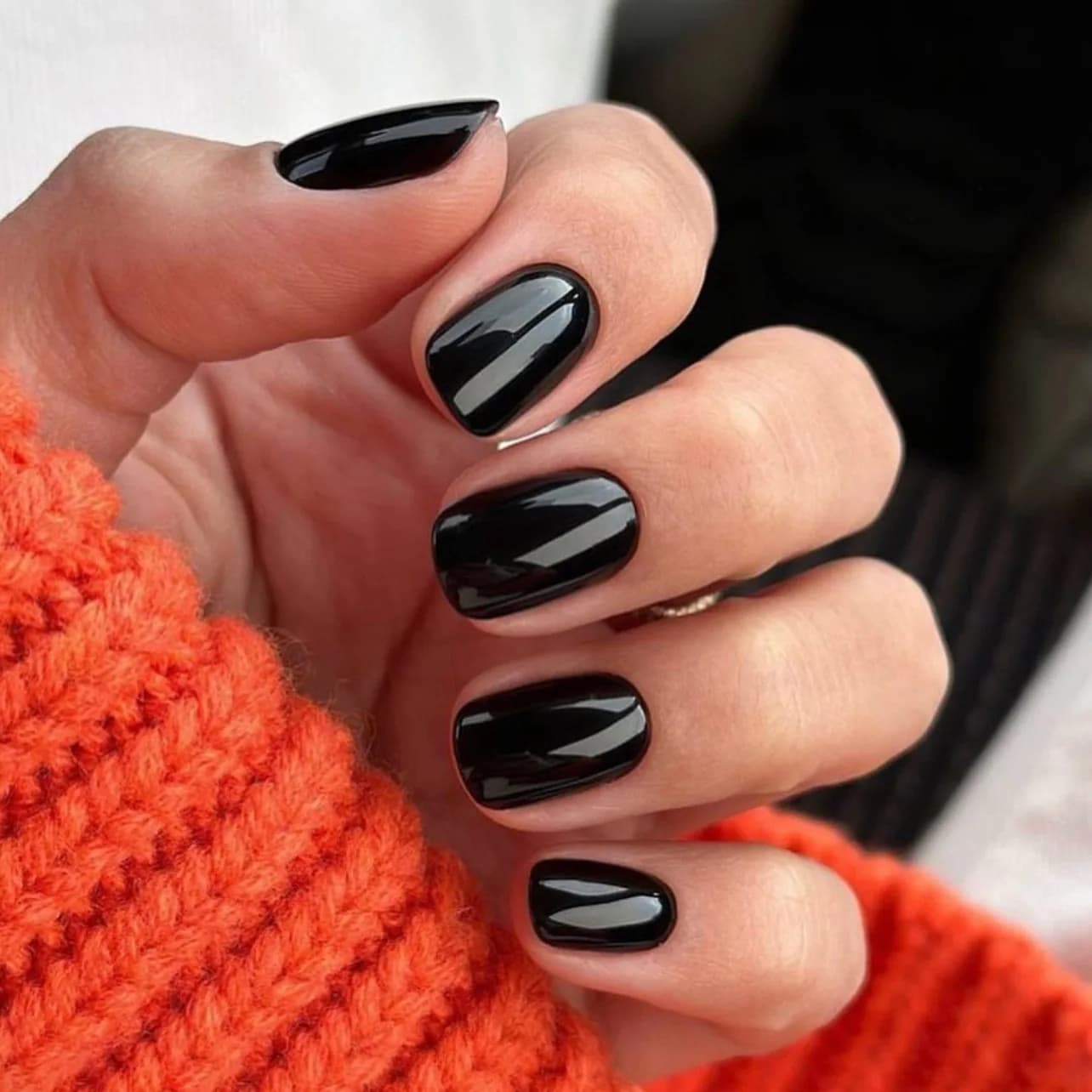 24 pezzi di punte per unghie a copertura totale in tinta unita nero corto quadrato stampa sulle unghie set moda semplice nail art falso riutilizzabile unghie finte