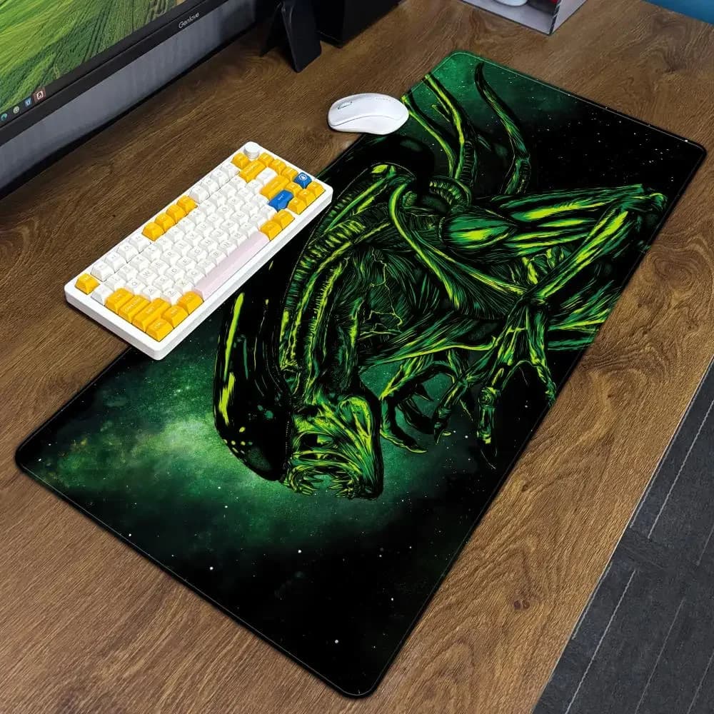 Tappetino per mouse Alien Xenomorph XXL Accessori per computer Tastiera grande Tappetino da tavolo per laptop Il nuovo prodotto Gamer Gaming