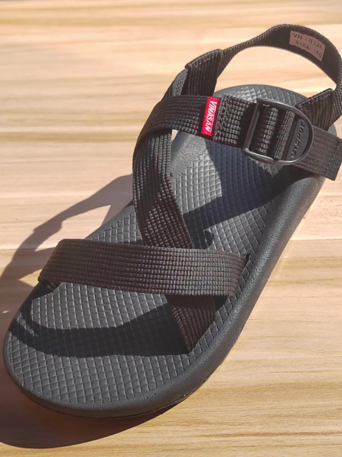 Sandali Estivi da Uomo con Suola Spessa e Altezza Regolabile, Scarpe Casual alla Moda per Esterni, Slip-On da Spiaggia in Gomma Resistente all'Usura