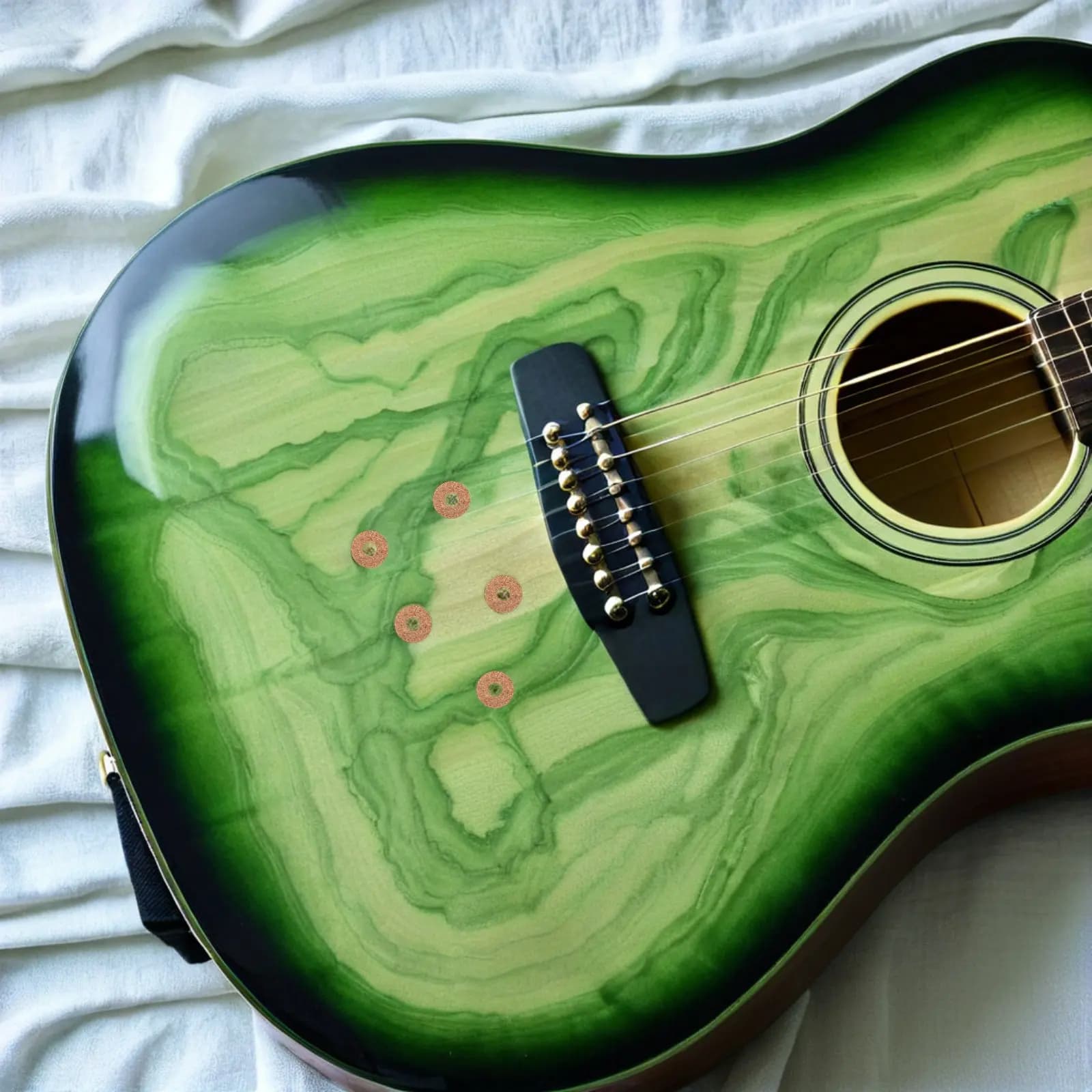 60 Pezzi Impugnature per Plettri di Chitarra Antiscivolo in Sughero Ultra Sottili 19mm 1mm di Spessore Cuscinetti Adesivi in Sughero Anti-Sudore per Chitarra Acustica ed Elettrica