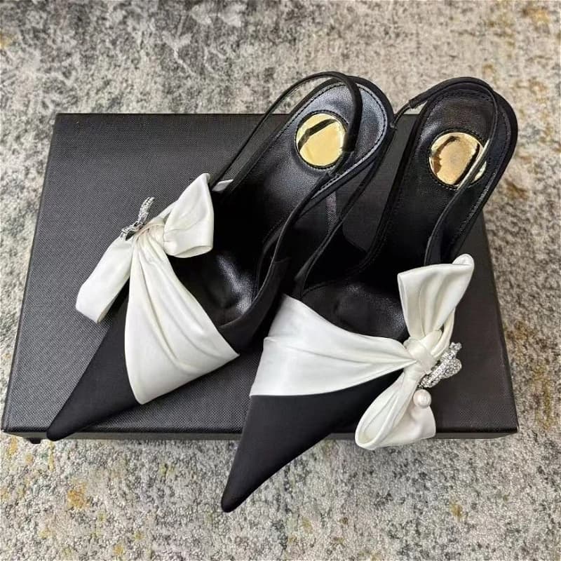 Sexy Bow Designer Heeled Sandals Women Slingback Pointed Pumps Heels Mules Rhinestone Details Luxury Banquet Party Dress Shoes