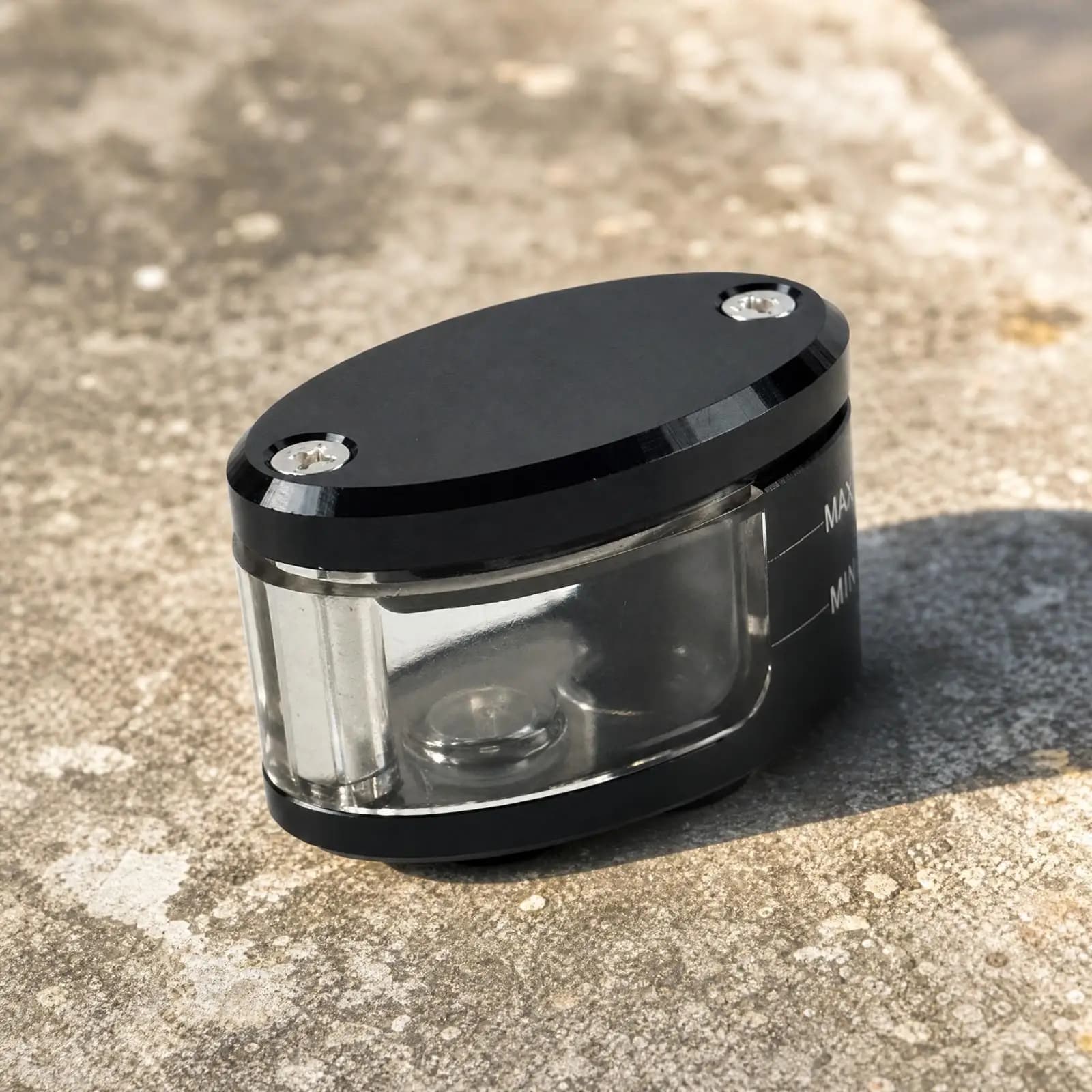Motorcycle Brake Pump Fluid Reservoir Aluminum Alloy Universal Front Oil Tank with Screw Top Cover for Street Bike