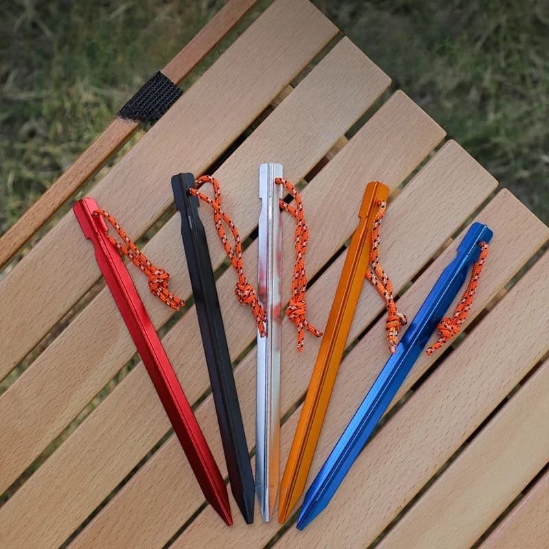18cm Triangular Aluminum Tent Pegs Lightweight Tent Stakes with Pull Rope for Camping Canopy Outdoor Equipment