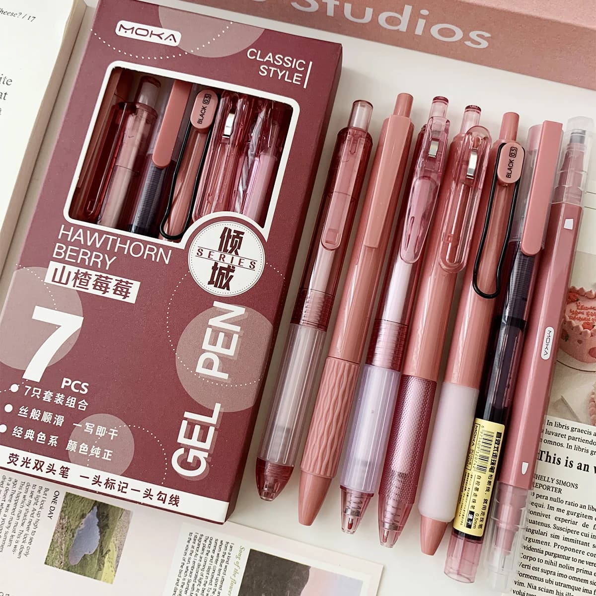 Set di 7 Penne Gel Rosse con Motivo Bacche di Biancospino, Punta da 0,5mm, Inchiostro Nero ad Asciugatura Rapida per Scuola e Ufficio