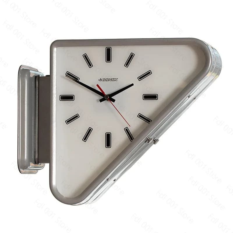 Metal Double-sided Triangular Wall Clock Wall Silent Clock, Simple Wall Decoration