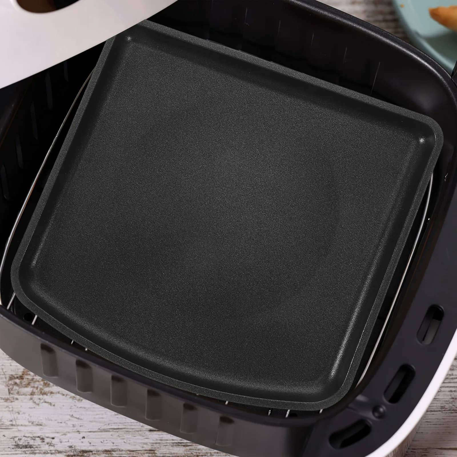 Set di accessori per friggitrice ad aria: vassoio raccogli olio, stampo per torte, teglia per pizza, teglia da forno, griglia per crostini, griglia antiaderente per forno e friggitrice ad aria