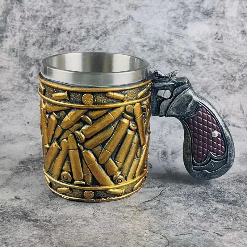 Tazza in acciaio inossidabile con proiettile Revolver creativo Tazza con proiettile a forma di regalo commemorativo Bar Tazza di birra americana