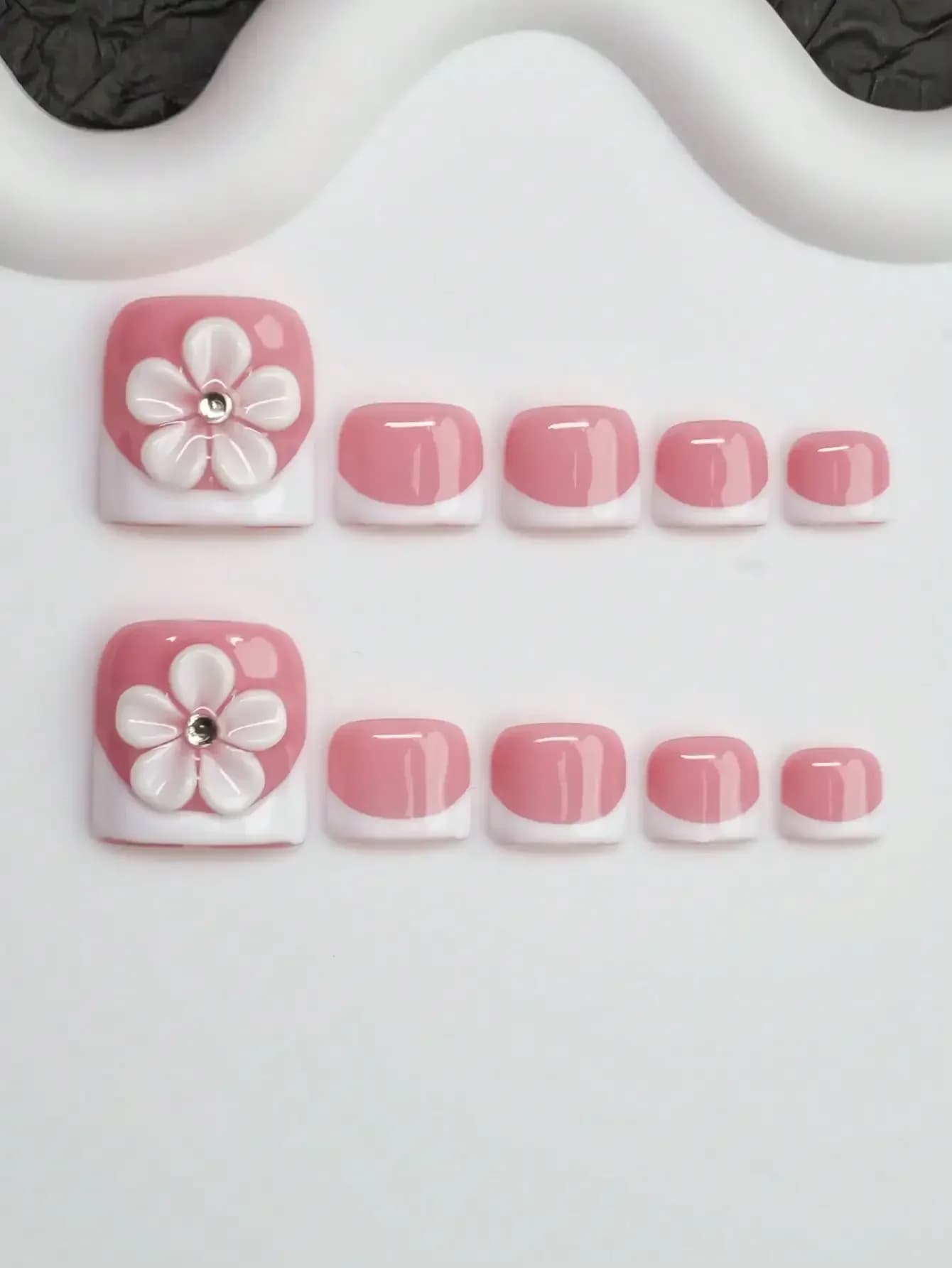 14 Pezzi Adesivi per Unghie Stile Y2K Baddie, Nail Art con Punta Francese Nude e Bianca con Decorazioni Floreali, Wraps per Unghie Lucidi
