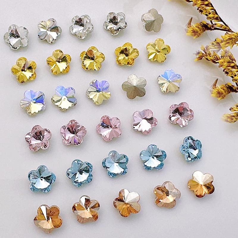 20PCS 6MM 3D Vetro Nail Art Fiore Pendenti e Ciondoli Accessori Parti Punto Indietro Cristallo Strass Unghie Decorazione Forniture Manicure