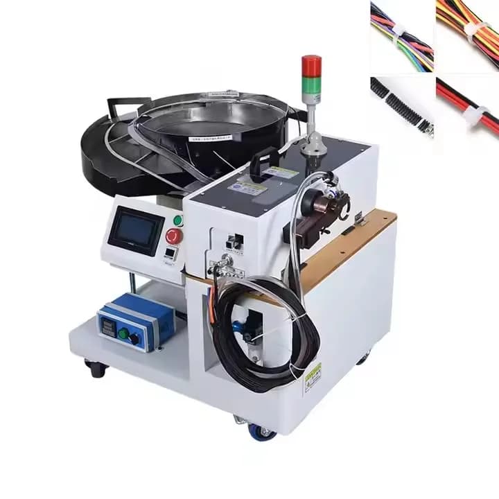 Macchina per la produzione di fascette per cavi in nylon con macchina per fascette per cavi con bloccaggio a pistola