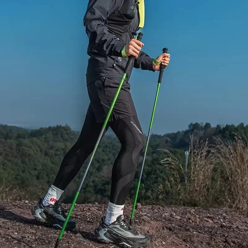 7075 Aluminum Alloy Foldable Quick Lo ck Trekking Poles Lightweight Hiking Walking Sticks for Running Outdoor Climbing