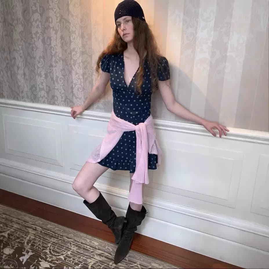 Women's French style Slim-fit V-neck Embroidered Dress Women Polka Dot Ruffle Hem Mini Dress Short Sleeve Casual Sundress EFKD