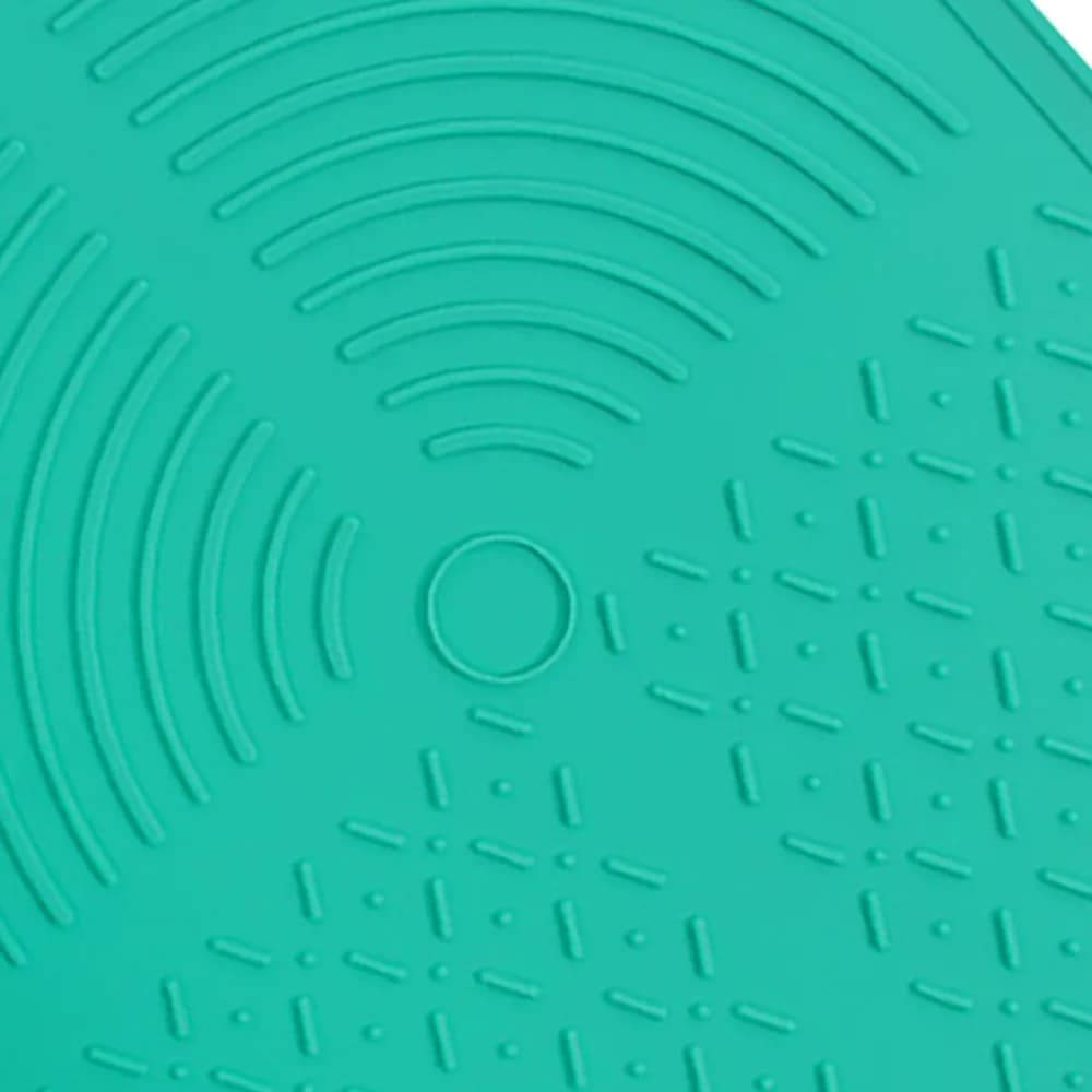 Food Grade Silicone Lick Mat Rectangle Shape Non Slip Surface Pet Slow Feeder Mat Portable Size Multi Color Option
