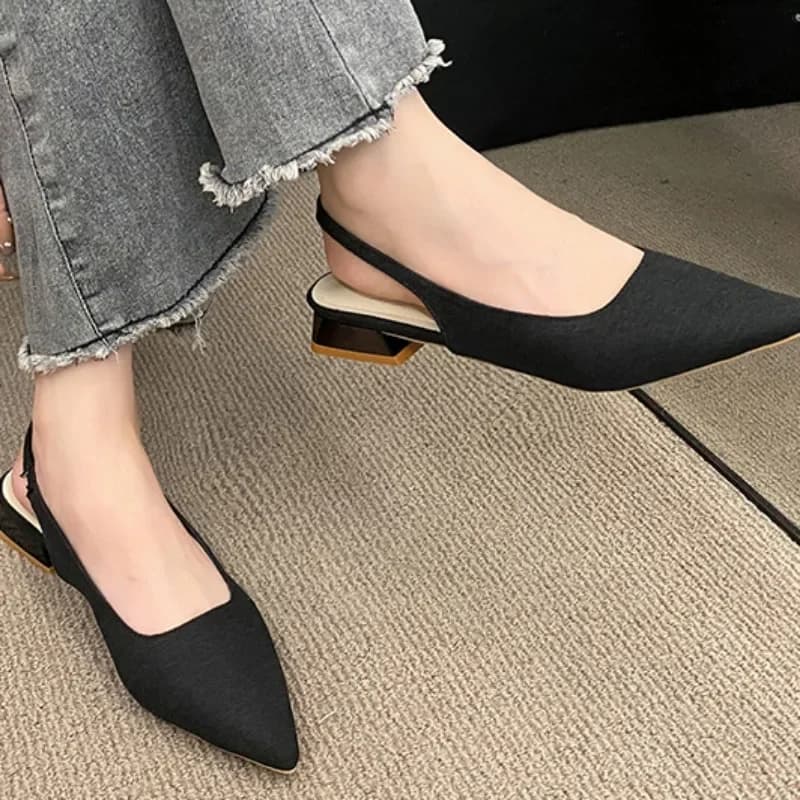 2026Summer Ladies New Sexy Pointed Retro Solid Color High Heels PU Leather Designer Casual Outdoor Slingback Party Ladies Sanda