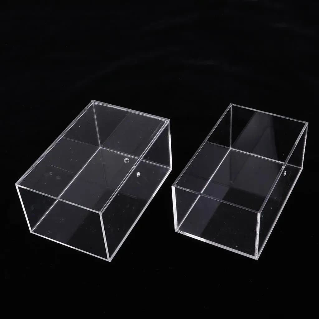 Eco Friendly Acrylic Poker Card Storage Box Clear Holder Deck Organizer for Playing Card Game and Home Use