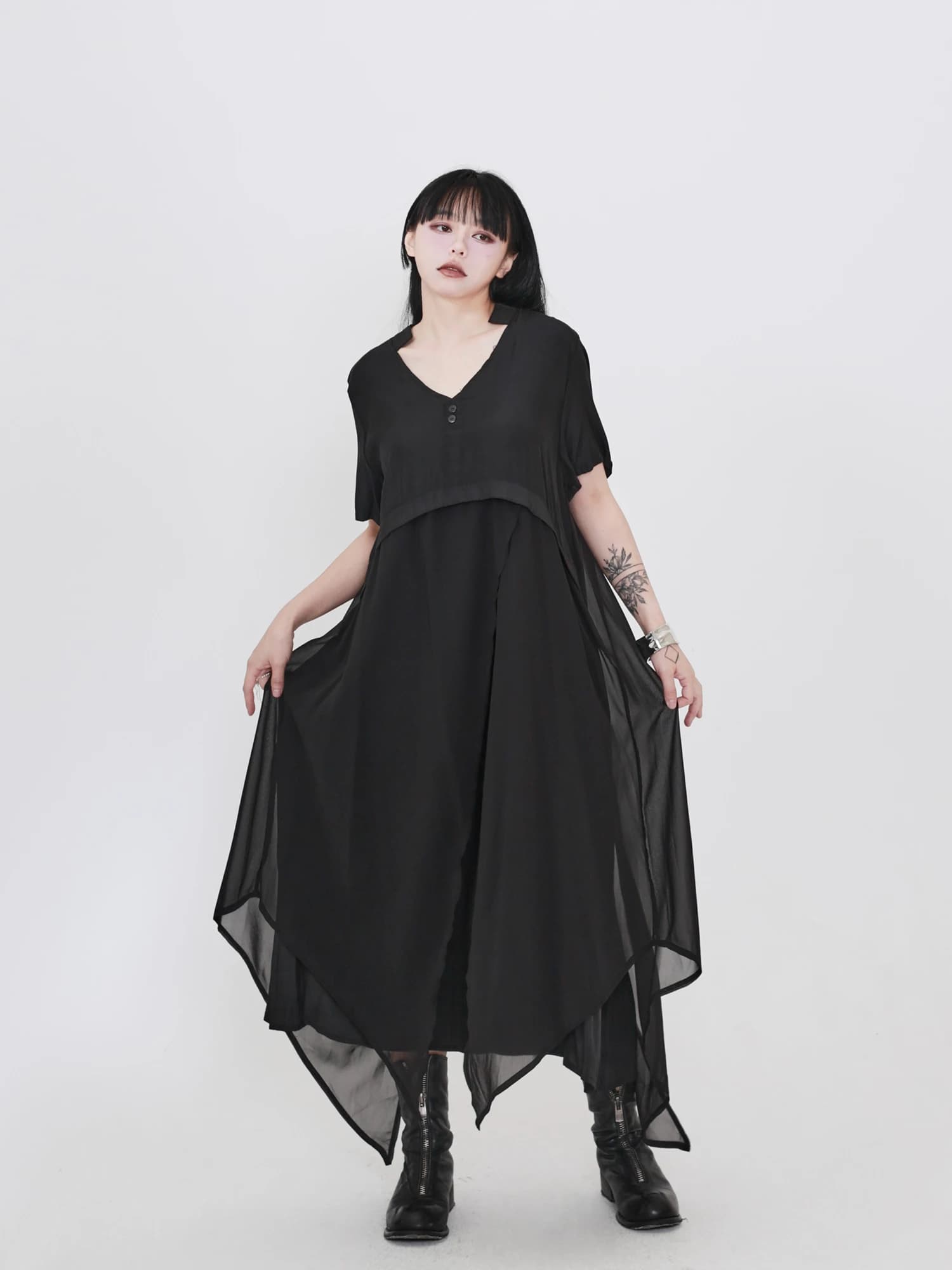 Dark Style Asymmetric Splice Netting Design Loose Fit Short Sleeve Midi Dress Casual Breathable Skin-friendly V-neck A-line D...