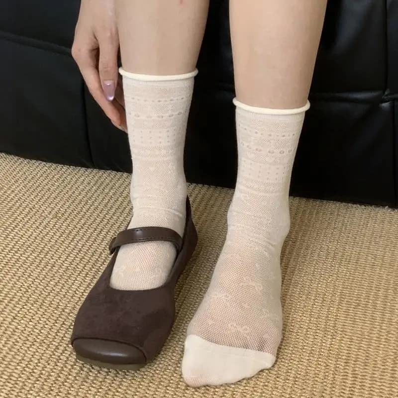 Calzini a rete da donna, 1 paio, stile JK, materiale sottile, bordo in pizzo, calzini al polpaccio, design unico e traforato per abiti estivi