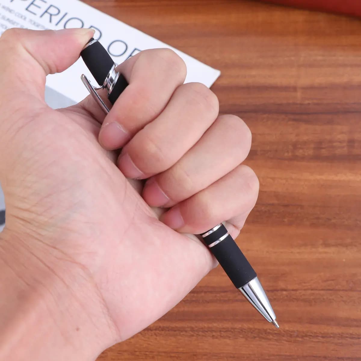 Penna a Sfera Multifunzione 2-in-1 in Metallo con Stilo Capacitivo per Tablet e Smartphone, per Scrittura e Disegno con Punta Trasparente