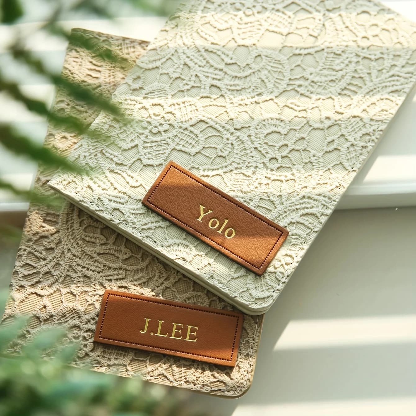 Porta passaporto personalizzato da 1 pezzo con nome stampato a caldo Portafoglio da viaggio unico Porta carte per documenti elegante Regalo da viaggio unico