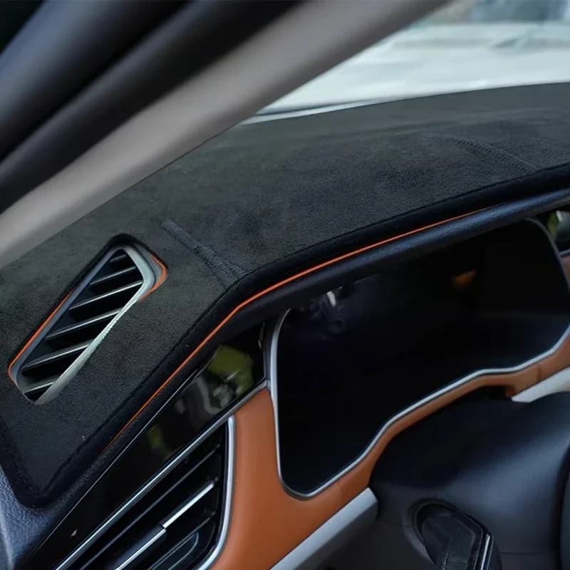 Chevrolet Orlando Central Console Parasol Mat, Dashboard, Car Interior Accessories
