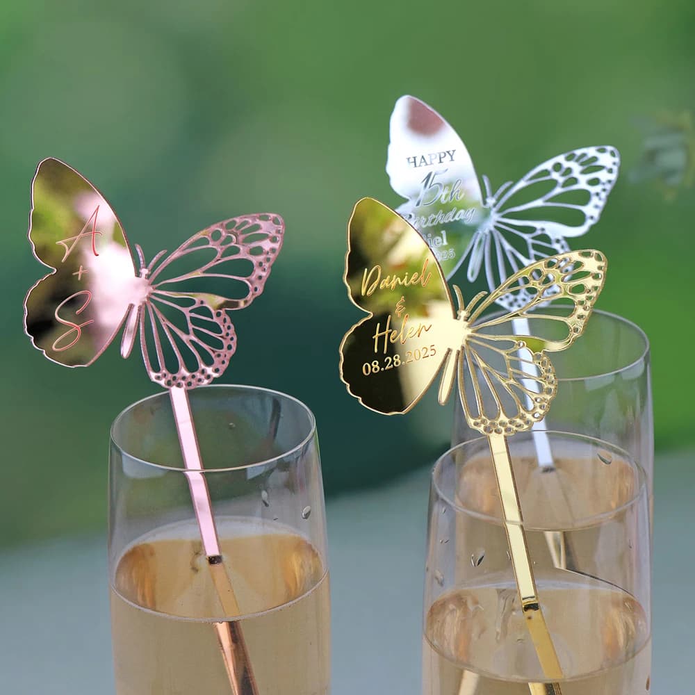 Agitatori per bevande a farfalla personalizzati Decorazione di nozze Bastoncini per cocktail per feste Nome personalizzato Centrotavola per tavolo di nozze Bomboniera