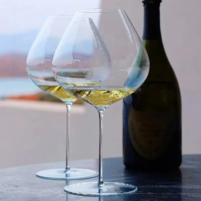 Set di bicchieri da vino in cristallo ultra sottile, ciotola bordeaux con stelo alto per sala da pranzo fine, ristorante, bar dell'hotel, vino rosso bianco