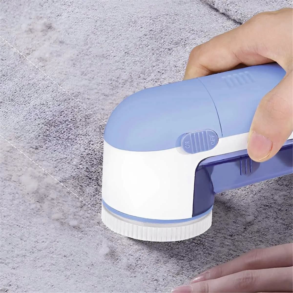 A73U Fabric Shaver, Large Blade Surface, Includes Batteries, Suitable for All Garments