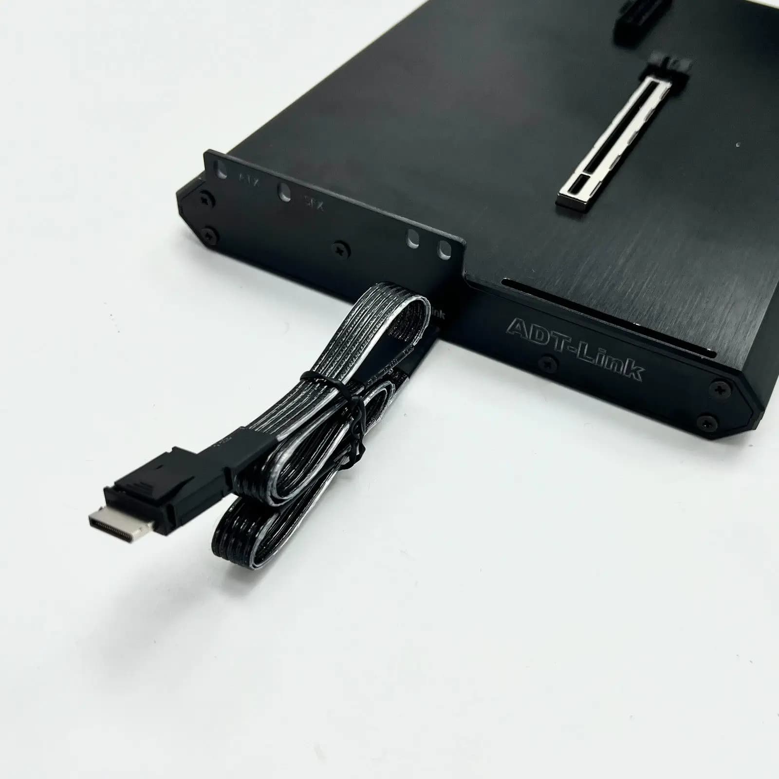 Docking Station OCuLink SFF-8612 Femmina a PCI-E X16 per Scheda Grafica Esterna, Corpo Interamente in Alluminio, PCIe 5.0x4 128Gbps