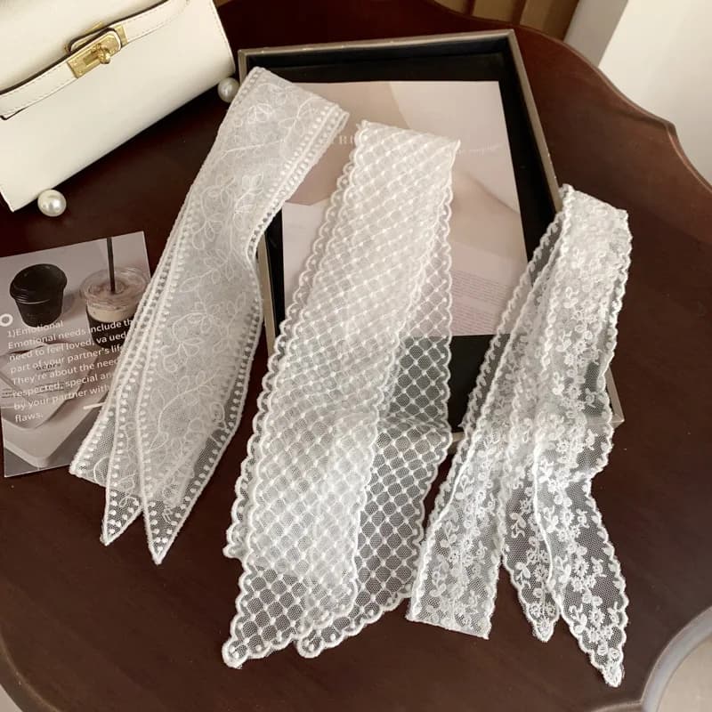 Sciarpa floreale in pizzo lungo 130 cm da donna Sciarpe al collo in nastro di pizzo Y2k Sciarpe al collo da donna ricamate Fasce per collo dolce e magra