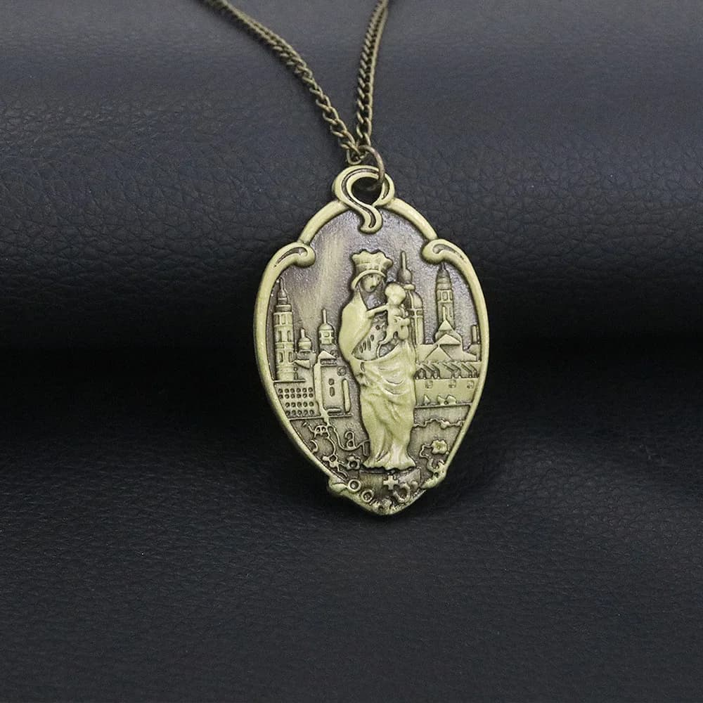 Billy B.H. Necklace Virgin Mary Jewelry Mother of Christ Religious Medal Pendant Medallion Necklaces Accessories