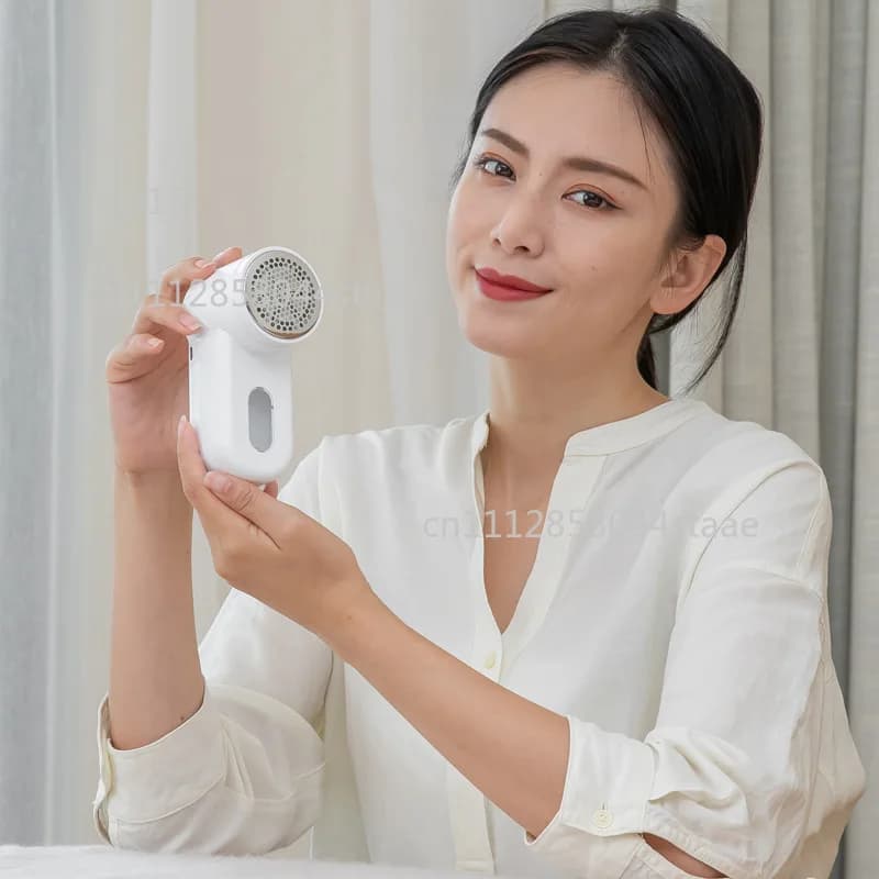Rechargeable Fabric Shaver Household Lint Remover for Sweater Clothes Pilling Trimming