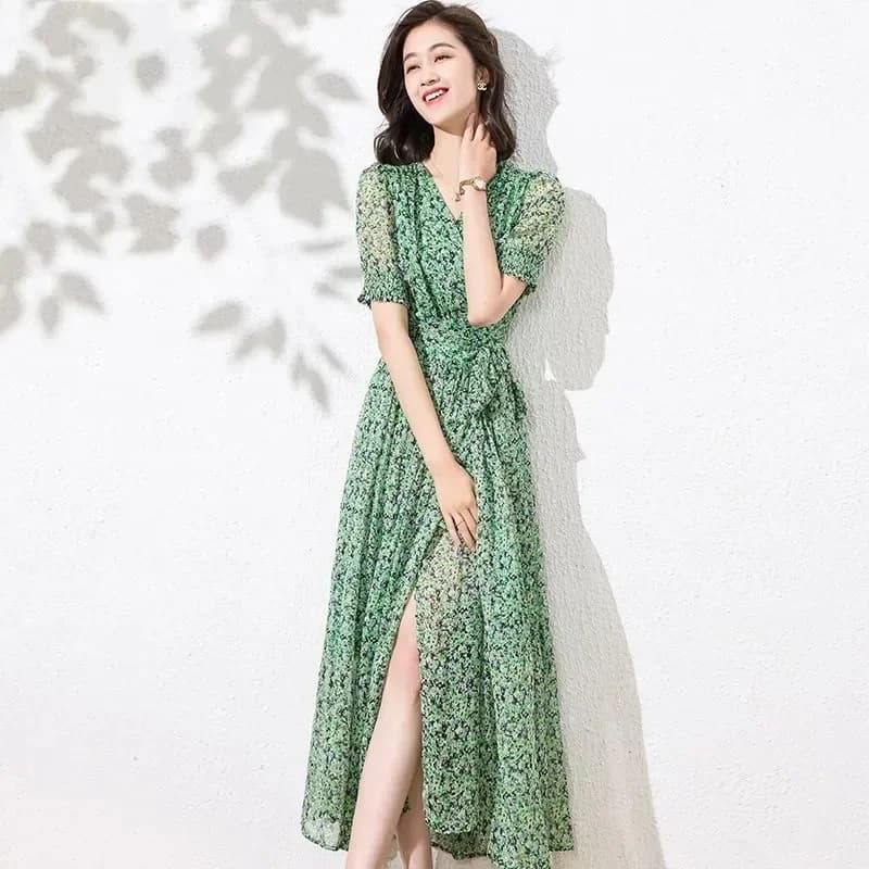 Abito lungo da donna in chiffon floreale francese a vita alta, slim fit, con spacco, estivo