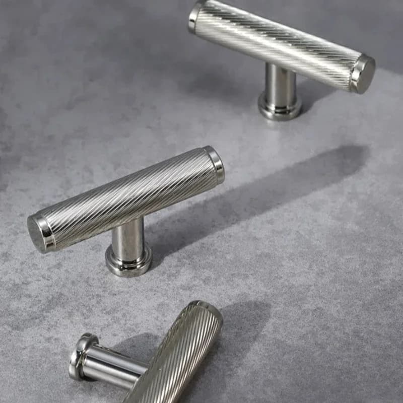 Maniglia per Armadio in Titanio Argento, Pomello per Cassetto, Maniglia per Porta di Armadio, Maniglia Piccola in Ottone Moderno Stile Francese a Foro Singolo, Hardware di Lusso Leggero