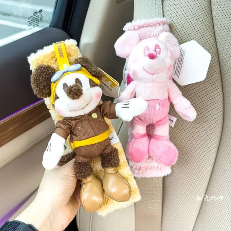 Disney Car Seat Belt Shoulder Cover Cute Mickey Pilot Doll Soft Wear-Resistant Creative Shoulder Cover Couple New Car Gift