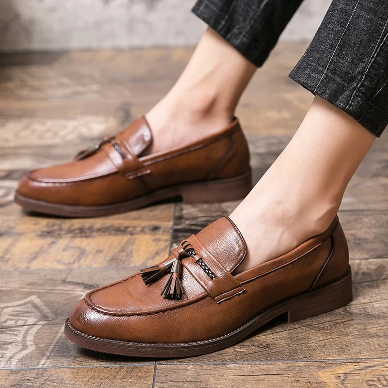 Mocassini En's di vendita caldi Europa America Suole morbide Scarpe formali da uomo comode Scarpe casual in vera pelle da uomo