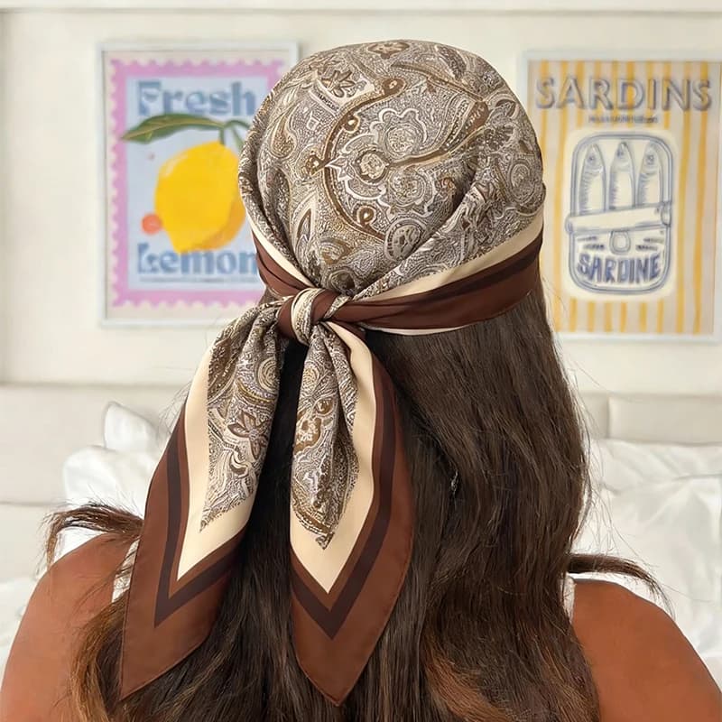 Foulard quadrato di lusso da donna in seta con stampa floreale, morbido in raso, per capelli, collo, hijab, fascia per capelli, nastro per borsa