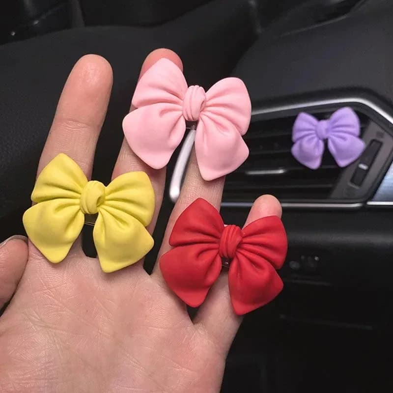 Deodorant for car vent with bow knot Clip for perfume Woman Car Art Clip for air conditioning Accessories for car interior decoration