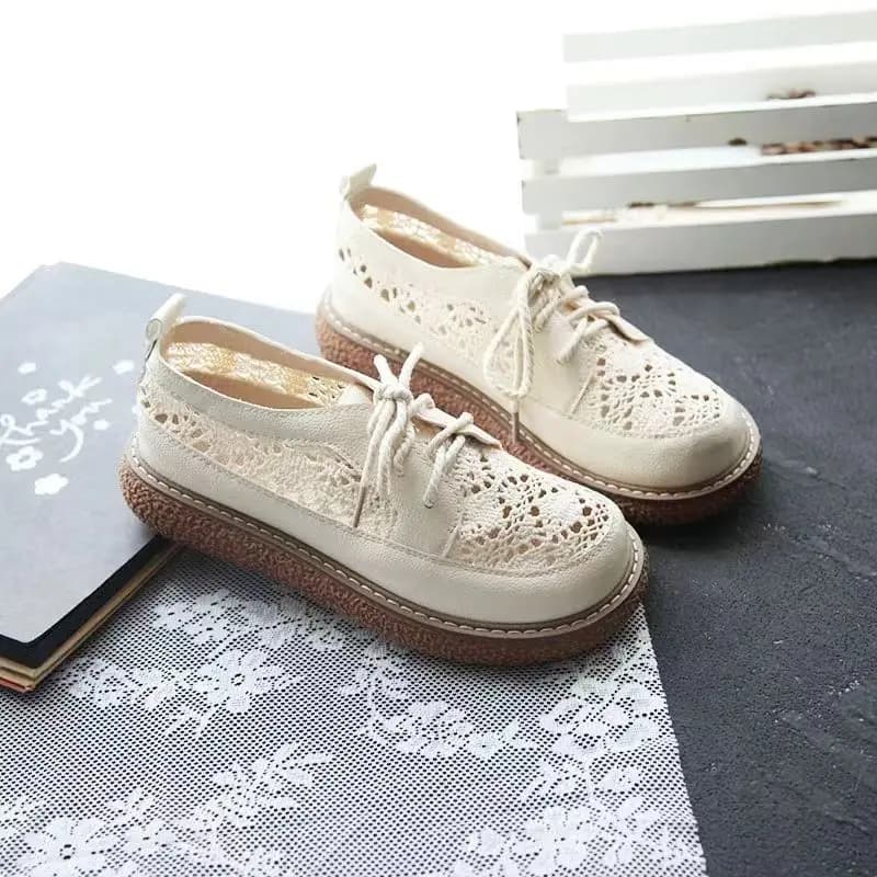 Mocassini in rete stile traspirante estivo beige donna appartamenti stringati casual scarpe rotonde in maglia con fondo spesso 3 cm