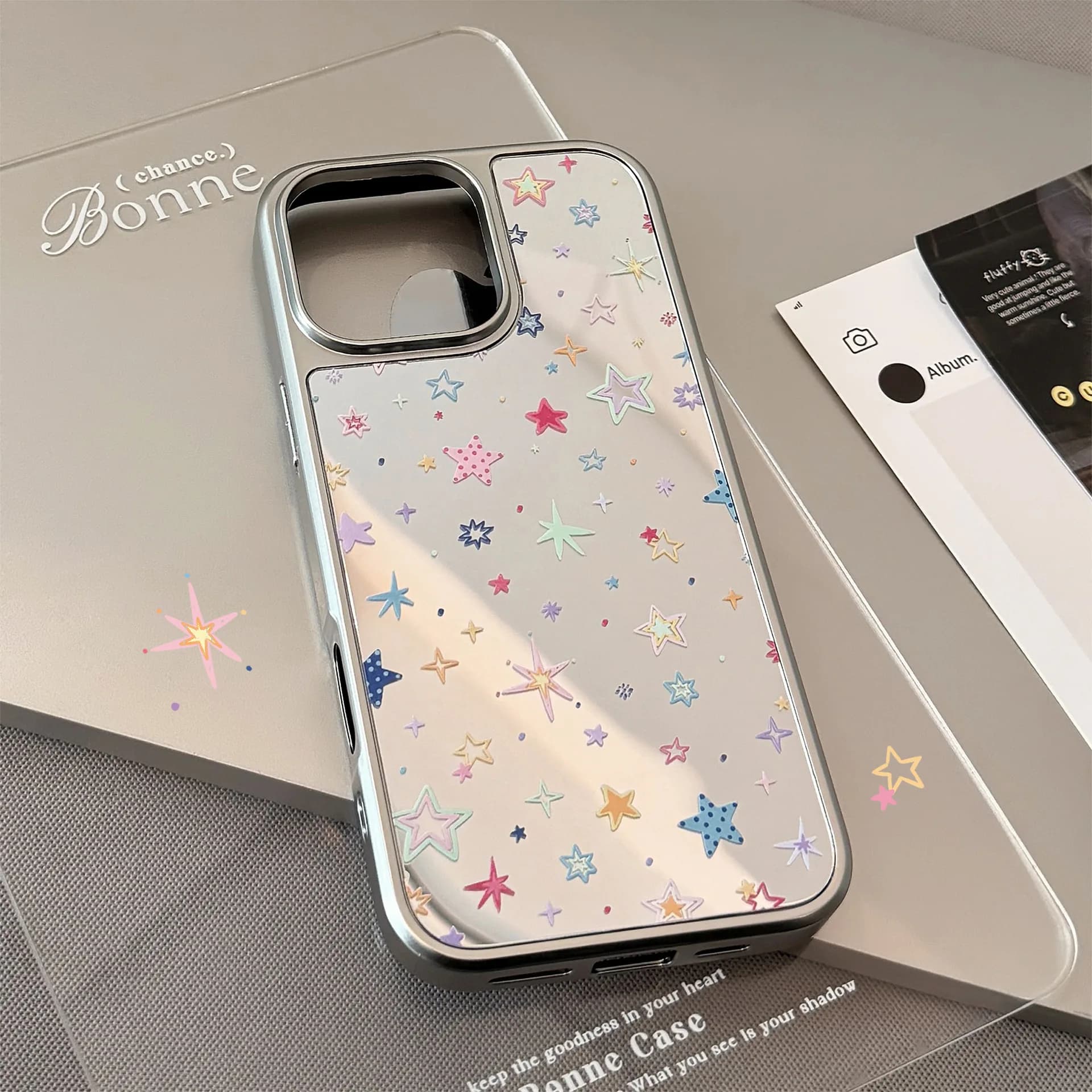 Custodia Protettiva Rigida Antiurto di Lusso con Motivo Stelle Colorate e Specchio per iPhone 17 Air 16 15 14 13 12 Pro Max