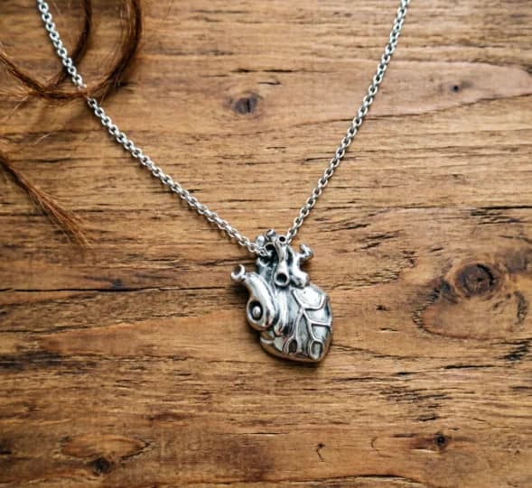 Collana cuore anatomico gotico anatomia Steampunk ciondolo cardiaco gioielli Punk