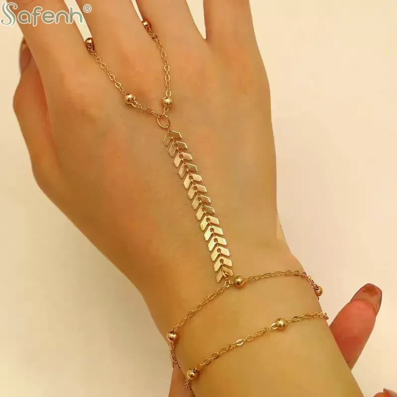 Bracciale con Grande Anello di Cristallo Dorato per Donne, Catena da Polso Deluxe, Gioiello Scintillante per Occasioni Eleganti