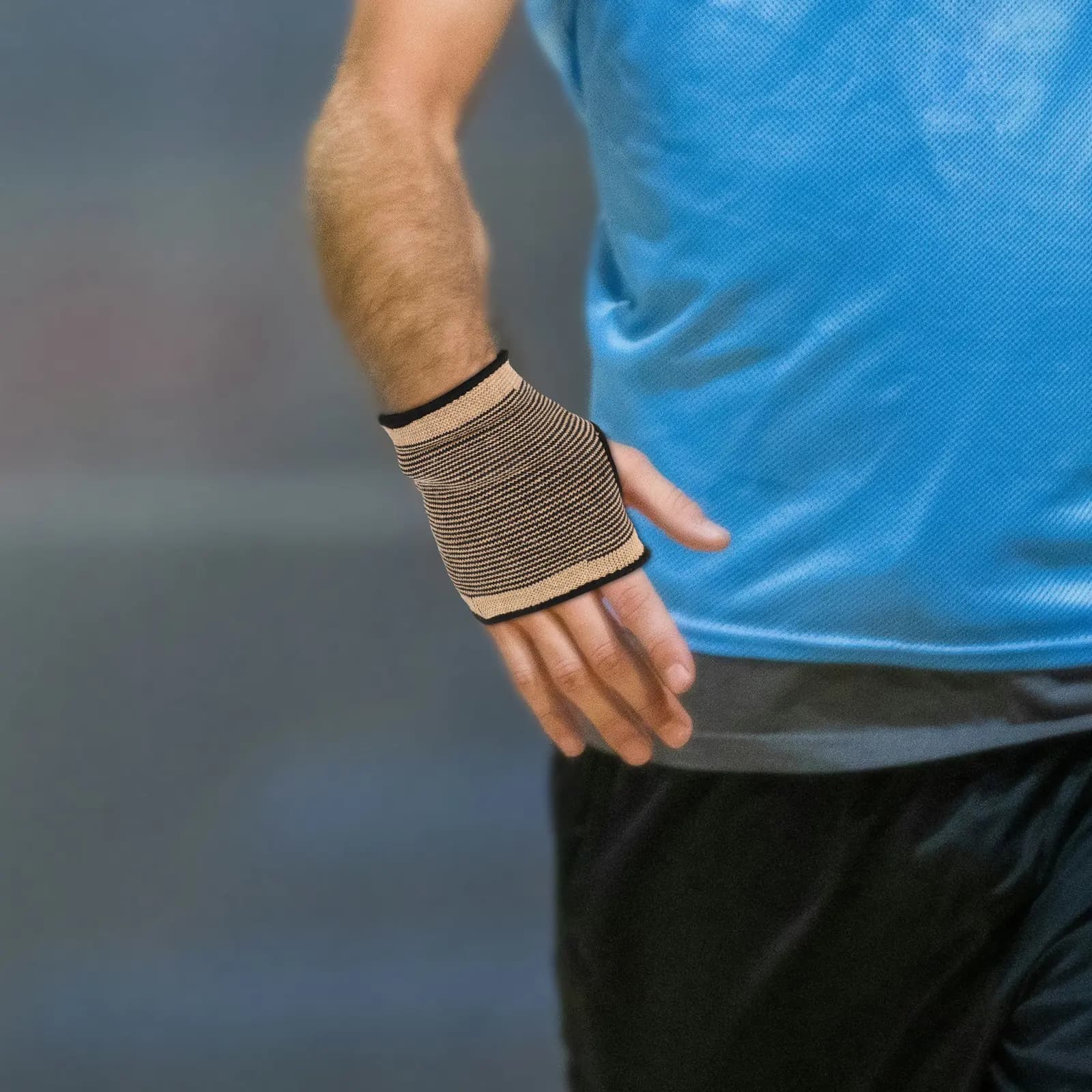 1 paio di guanti fitness per uomo e donna, guanti da allenamento con dita scoperte, traspiranti, in poliestere e cotone, con supporto per il palmo, per ciclismo
