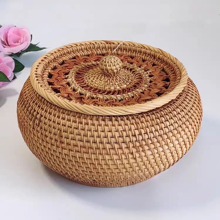 Rattan Casa Frutta Soggiorno Piatto snack Scatola di caramelle Tavolino portaoggetti Scatola di frutta secca creativa Cestino in rattan con coperchio