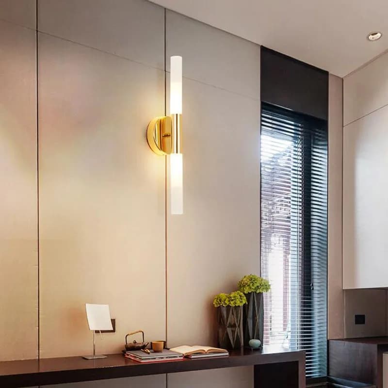 Lampada da parete moderna a LED da comodino per camera da letto Lampada da specchio in oro nero Bagno WC Lampade a striscia lunga Decorazioni per la casa Apparecchio di illuminazione a LED