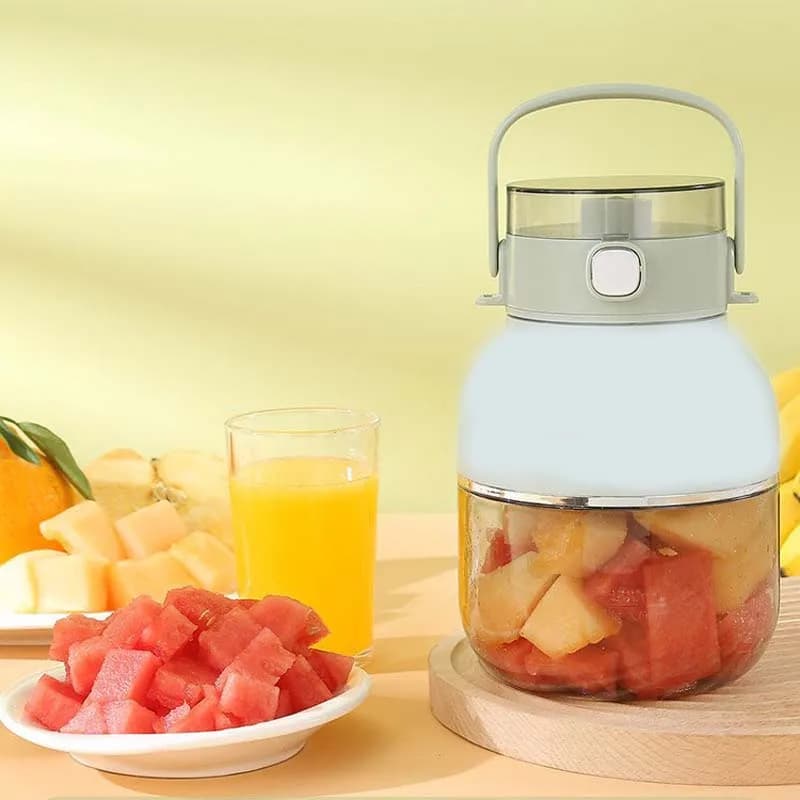 Wholesale Multi-function Juicer Cup Automatic Electric Juicer Blender Household Personal Juice Maker