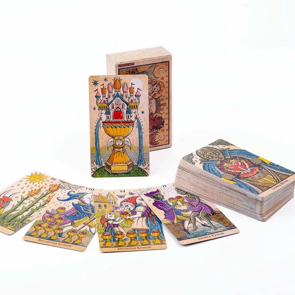 2025 Russian Visions Trionfi Della Luna Tarocchi Carte 10.3*6Cm 81 Pz Divinazione Fate Deck Gioco Da Tavolo di Carta Per La Festa in Famiglia