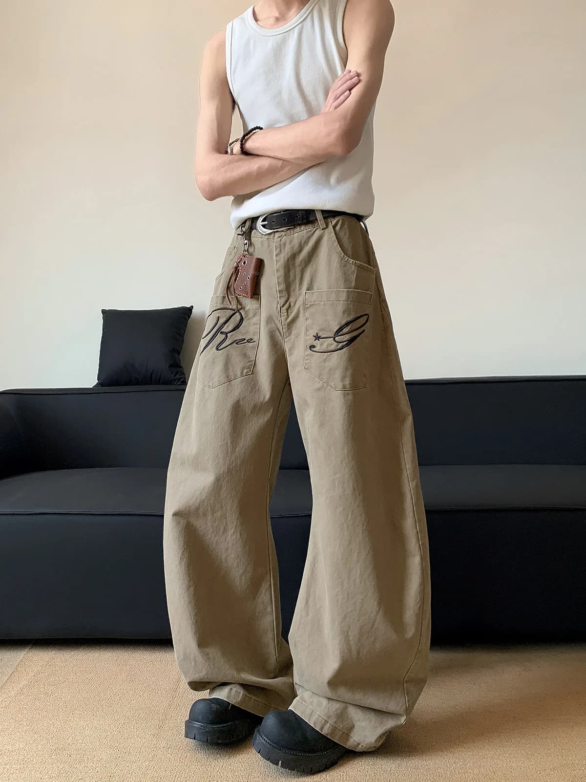 Retro Embroidered Brown Denim Jeans Men's Slim Straight Leggings Harajuku Street Style Micro Flared Floor-Length Pants
