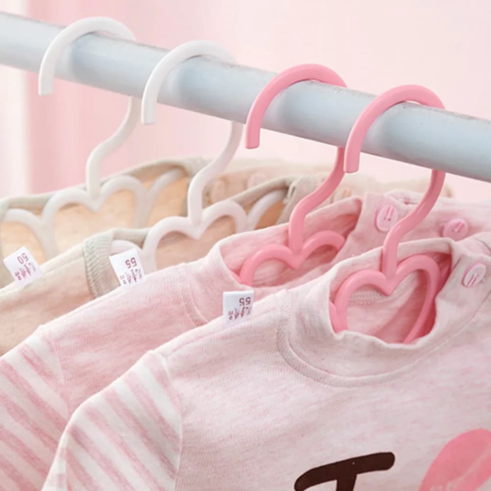 Wing Shape Plastic Scarf Tie Hanger for Space Saving Closet Organizer Non Slip Clothes Hanger Multifunction Belt Hook